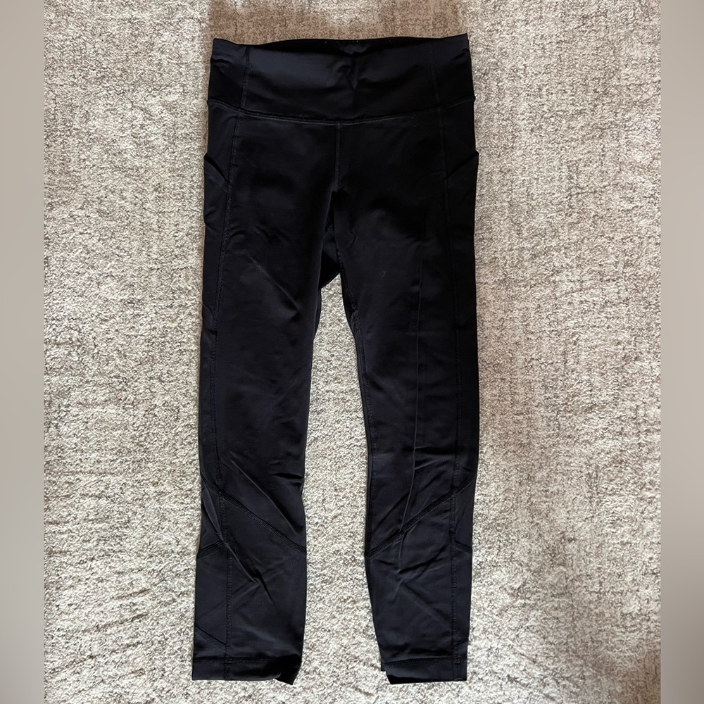 Lululemon black leggings